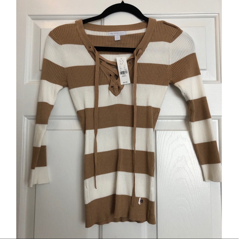 Long sleeved top